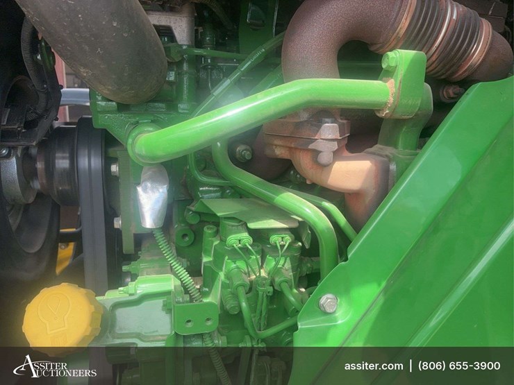 2022-john-deere-r-image-43