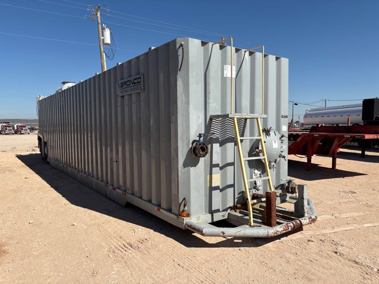 2005-wichita-500bbl-s/a-frac-tank-image-2