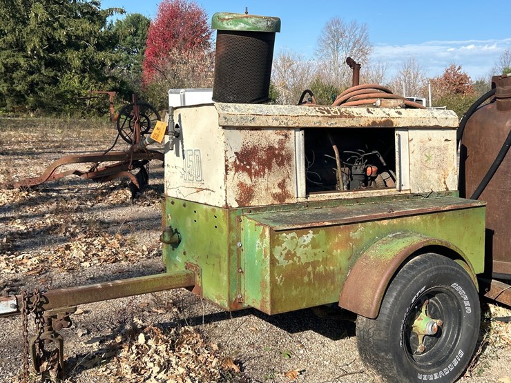 #6936-•-towable-air-compressor-trailer-image-1