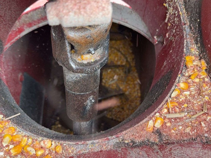 mayrath-auger-10x72-swing-away-auger,-hyd.-raise/lower,-540pto,-s/n--962187-image-9