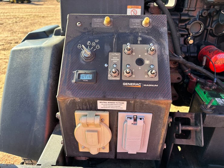 #1890-•-2019-generac-mobile-light-tower-generator-image-12