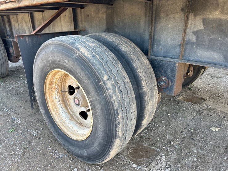 #6915-•-2010-transcraft-tl-2000h-48'-flatbed-trailer-(wi-title-in-delay)-image-22