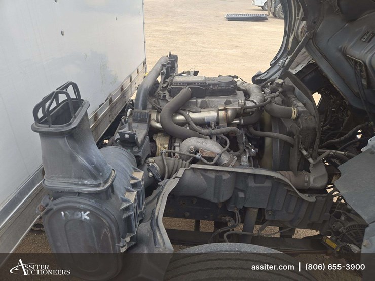 2019-hino-195-cab-over-engine-/-single-box-truck-image-18