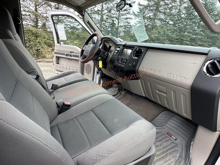 2010-ford-f-250-super-duty-4x4-pickup-image-44