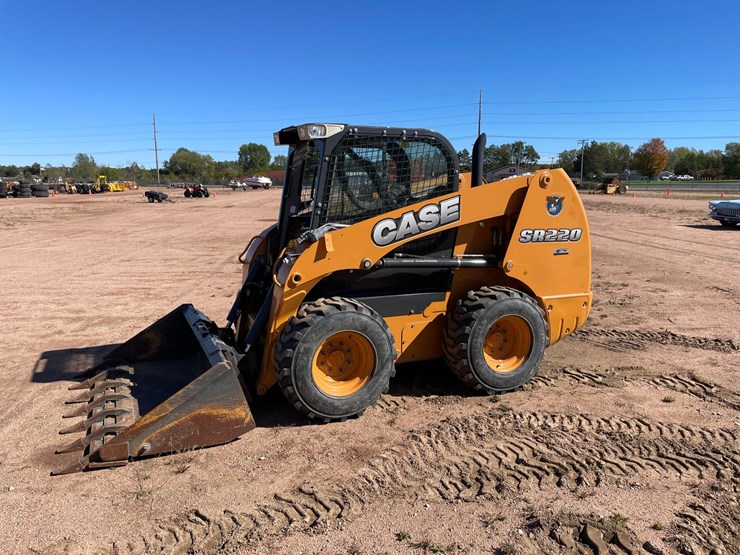 #1958-•-2014-case-sr220-skid-steer-image-2
