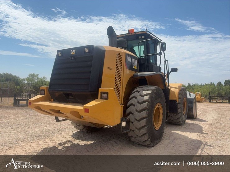 caterpillar-966k-image-4