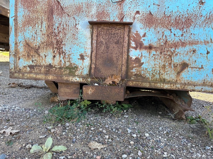 #6938-•-blue-steel-scrap-bin-with-hinged-lid-image-9