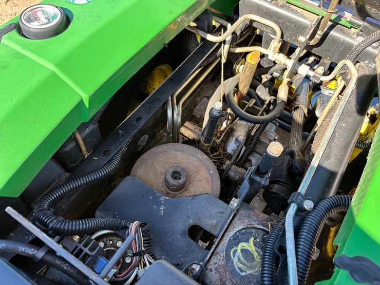 #1014-•-john-deere-f725-54"-lawn-mower-image-14
