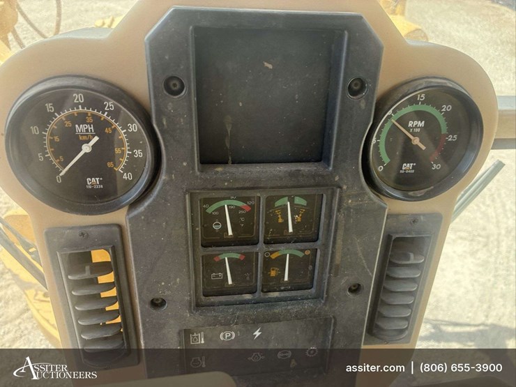 2002-caterpillar-140h-image-29