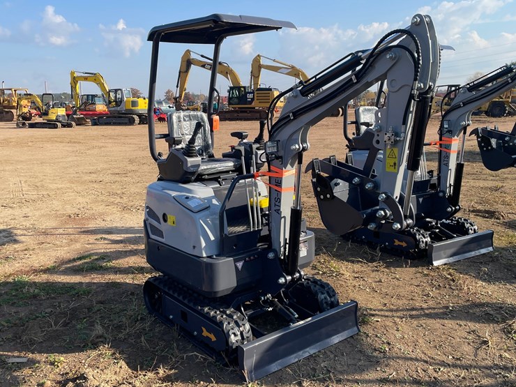 #3242-•-2026-ats-power-me18-mini-excavator-image-3