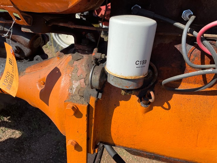 #1950-•-allis-chalmers-b-wide-tractor-image-41