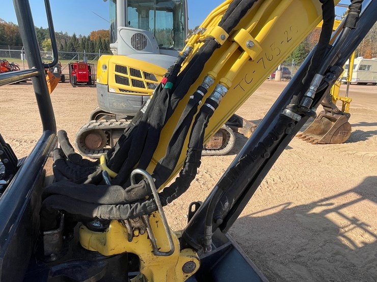 #1900-•-yanmar-vio-35-mini-backhoe-image-53