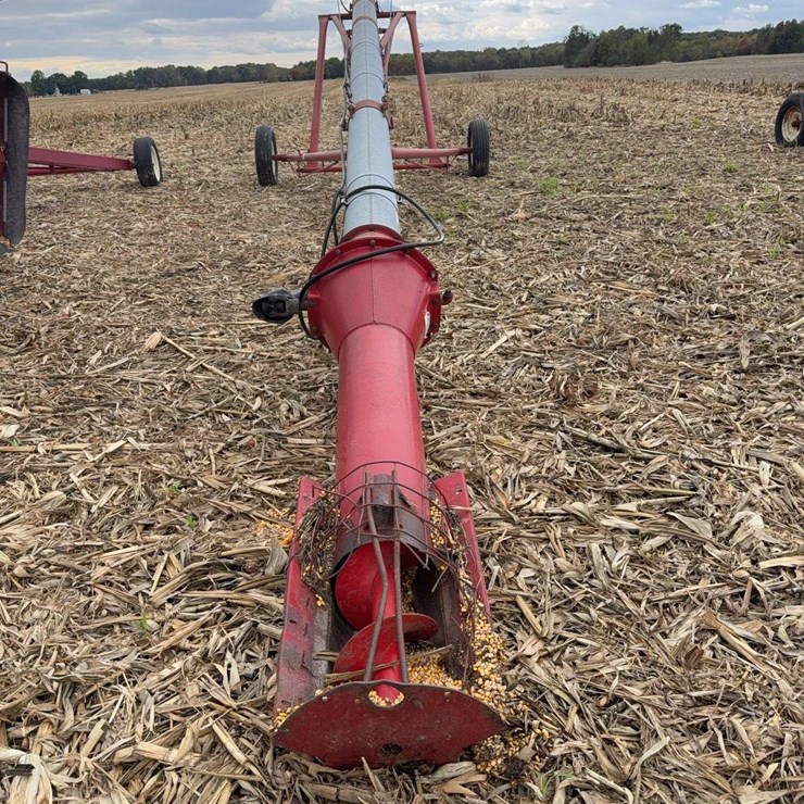 Mayrath 10x61 Straight Auger, Hyd Raise and Lower, 540pto, s/n- 438436