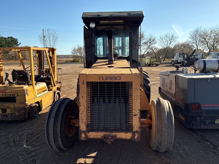 #6930-•-continental-diversified-sales-cds-706d-rough-terrain-forklift-image-5