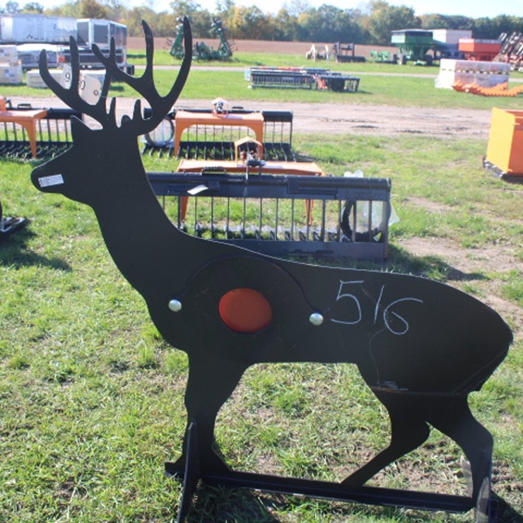 #516 • 3/8 in AR500 Steel Deer Shooting Target With Heart Flapper