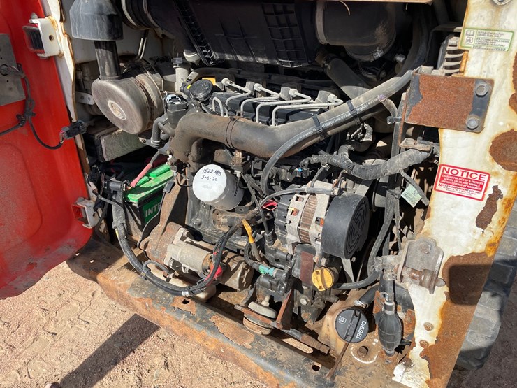 #1863-•-2017-bobcat-t450-tracked-skid-steer-image-39