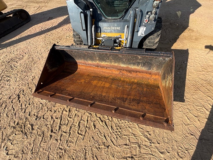 #1918-•-2023-john-deere-318g-wheeled-skid-steer-image-17