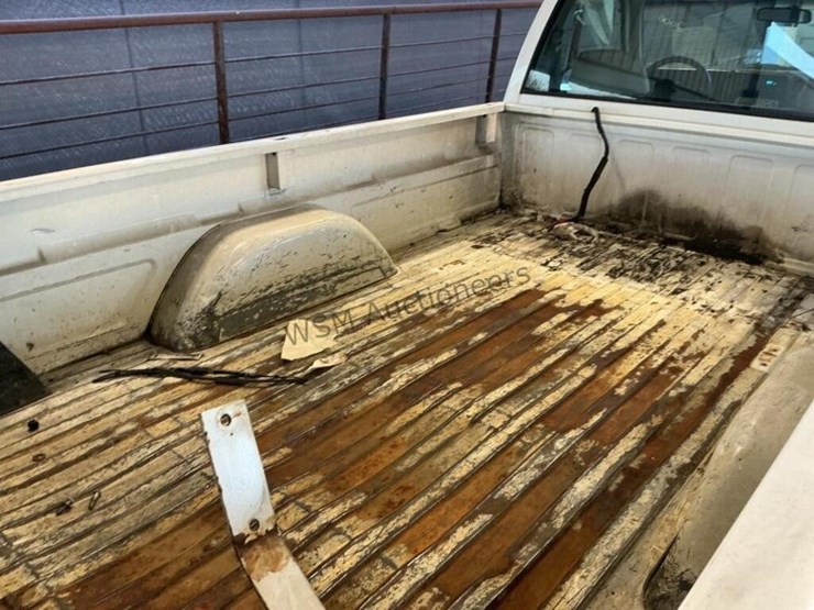 2000-chevrolet-silverado-1500-p/u-image-9