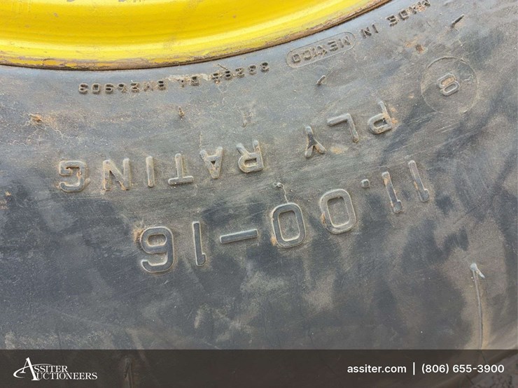 1980-john-deere-4440-image-32