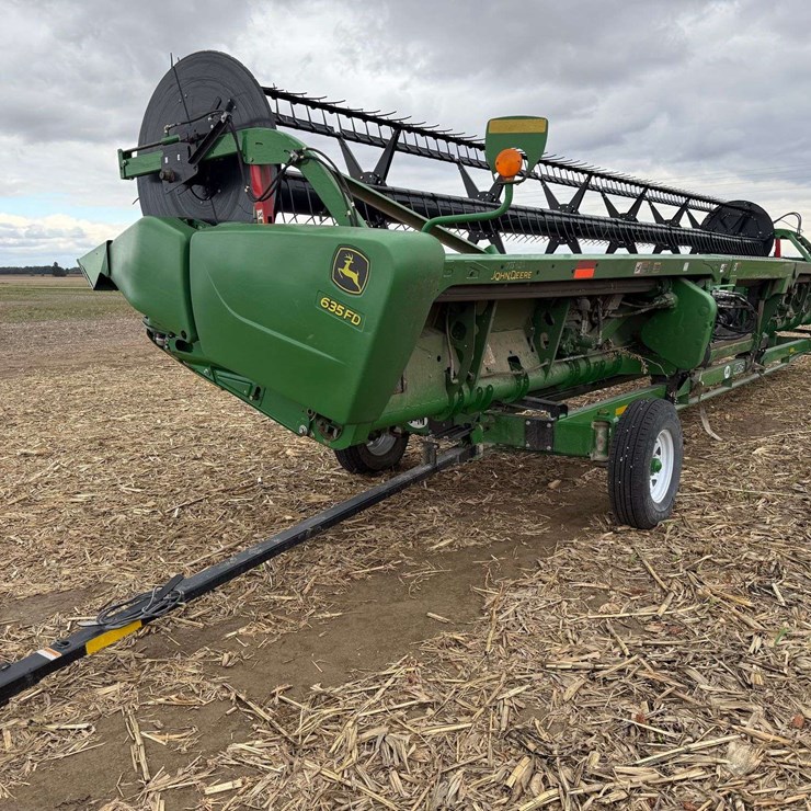 John Deere 635FD Flex Draper, 35t, Hydra Flex, Dual Drive, s/n- 1H0635FDLF0775422