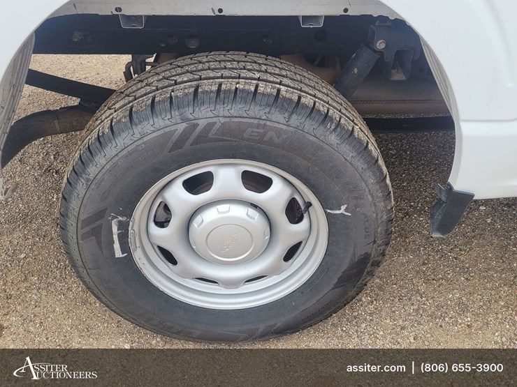2023-ford-f150-image-17