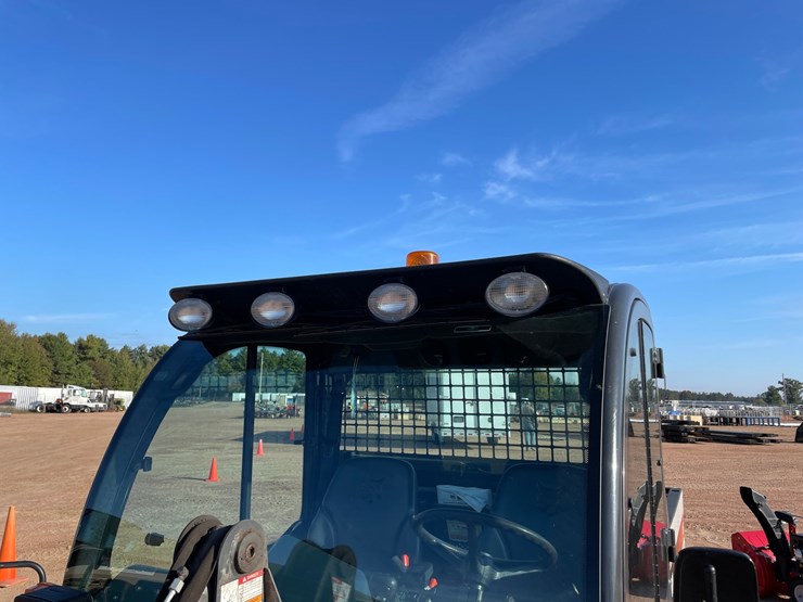 #1850-•-2019-bobcat-toolcat-5600-image-22