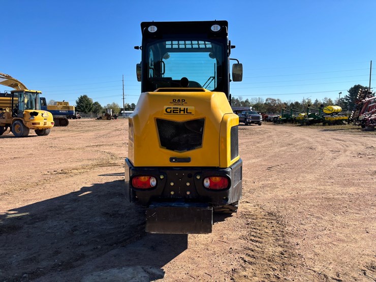 #1894-•-2023-gehl-al550-wheel-loader-image-6