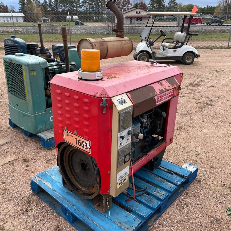 #1096 • Ford Diesel Power Unit