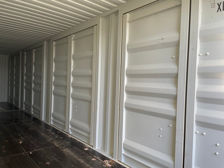 #3749-•-40'-high-cube-multi-door-shipping-container-image-23