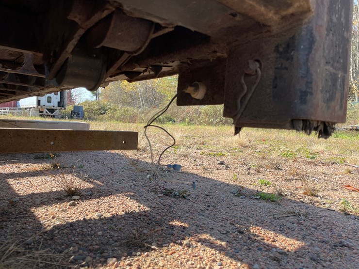 #3795-•-20'-flatbed-truck-box-image-13