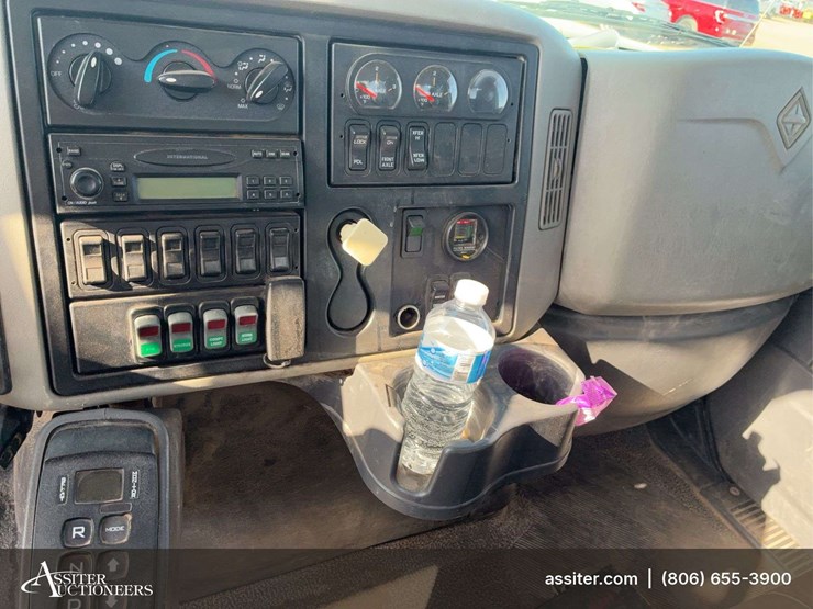 2009-international-workstar-7400-image-36