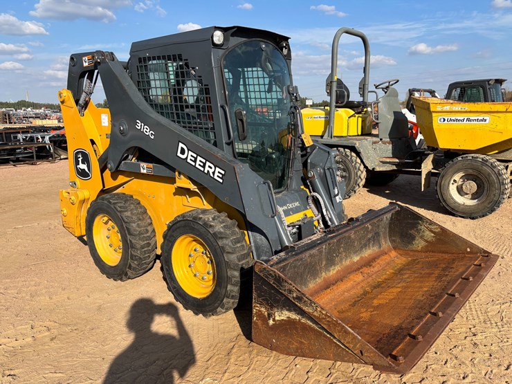 #1918-•-2023-john-deere-318g-wheeled-skid-steer-image-3