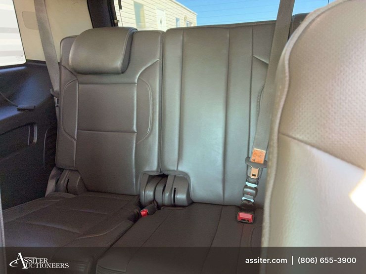 2015-gmc-yukon-denali-image-21