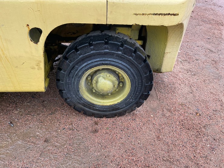 #1854-•-caterpillar-lp-forklift-image-42