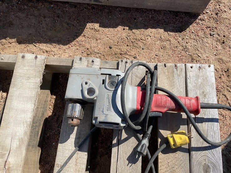 #5219-•-(4)-corded-power-tools-image-11