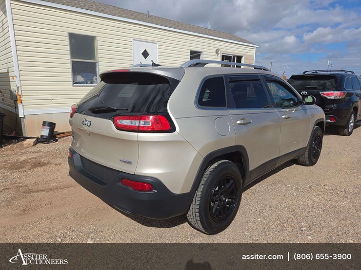 2015-jeep-cherokee-image-3