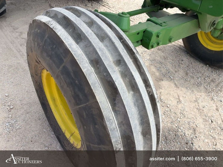 1980-john-deere-4440-image-35