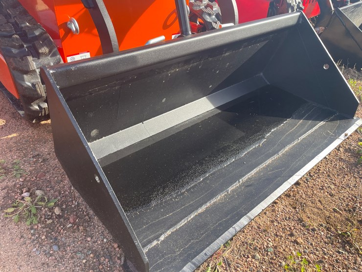 #3211-•-2026-skid-steer-loader-image-13