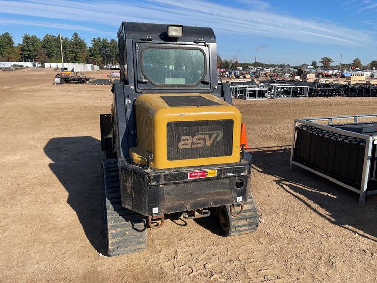 #1071-•-2017-asv-rt-30-tracked-skid-steer-image-6