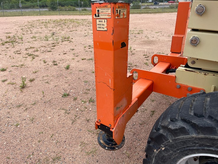 #1859-•-2015-jlg-4394rt-4x4-scissor-lift-image-38