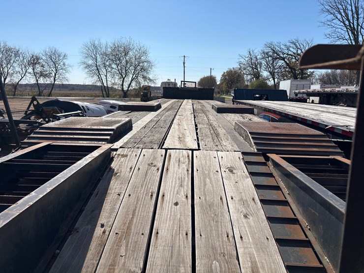 #6910-•-2007-fontaine-drop-deck-semi-trailer-(wi-title-in-delay)-image-5