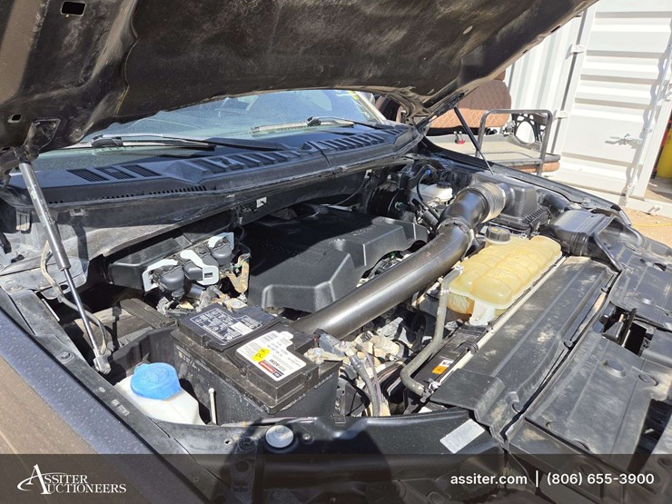 2020-ford-f150-xl-image-21