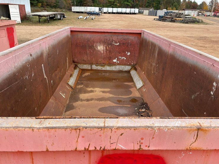 #3784-•-20-yard-dumpster-image-15