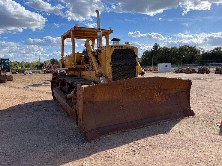 #1955-•-cat-d8h-dozer-image-13