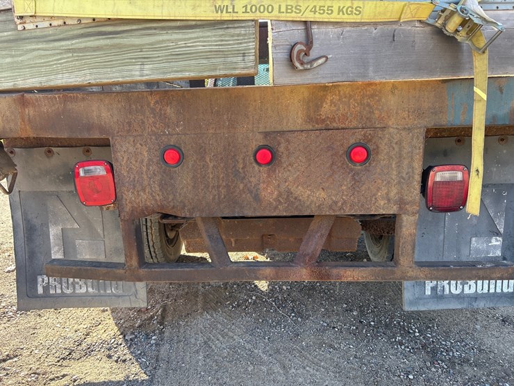 #6935-•-2000-ford-f-550-super-duty-stake-bed-dump-truck-(has-wi-title)-image-19