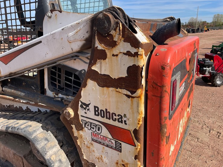 #1075-•-2017-bobcat-t450-tracked-skid-steer-image-21