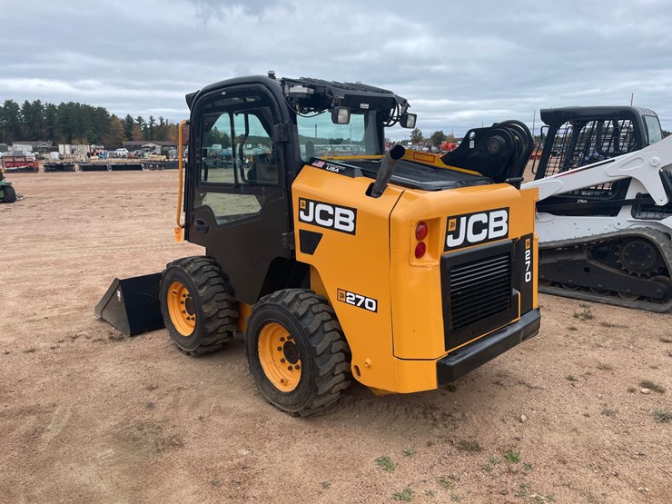 #1077-•-2021-jcb-270-t4-skid-steer-image-5