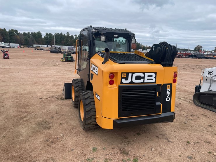 #1077-•-2021-jcb-270-t4-skid-steer-image-7