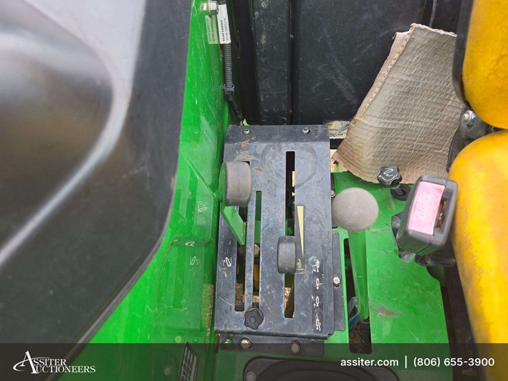 john-deere-5045e-image-10