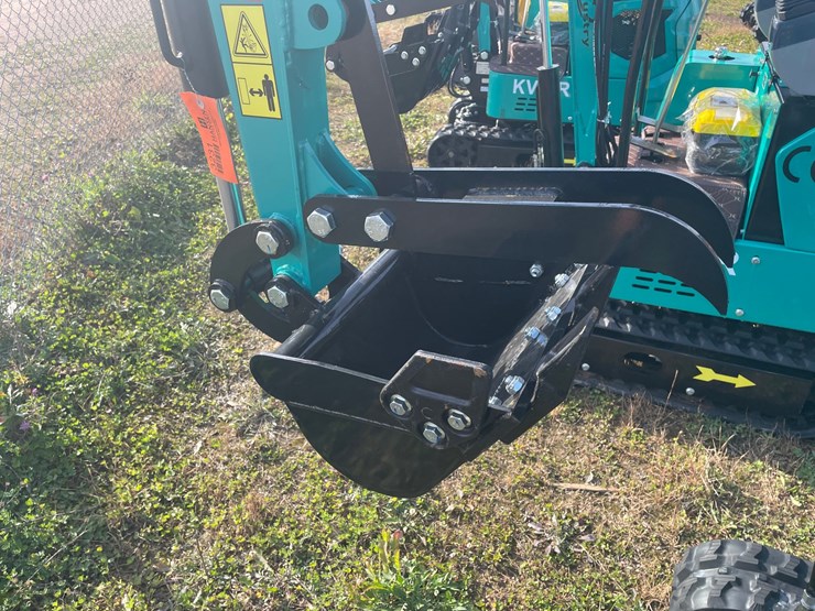 #3231-•-2026-cfg-kt13r-mini-excavator-image-5